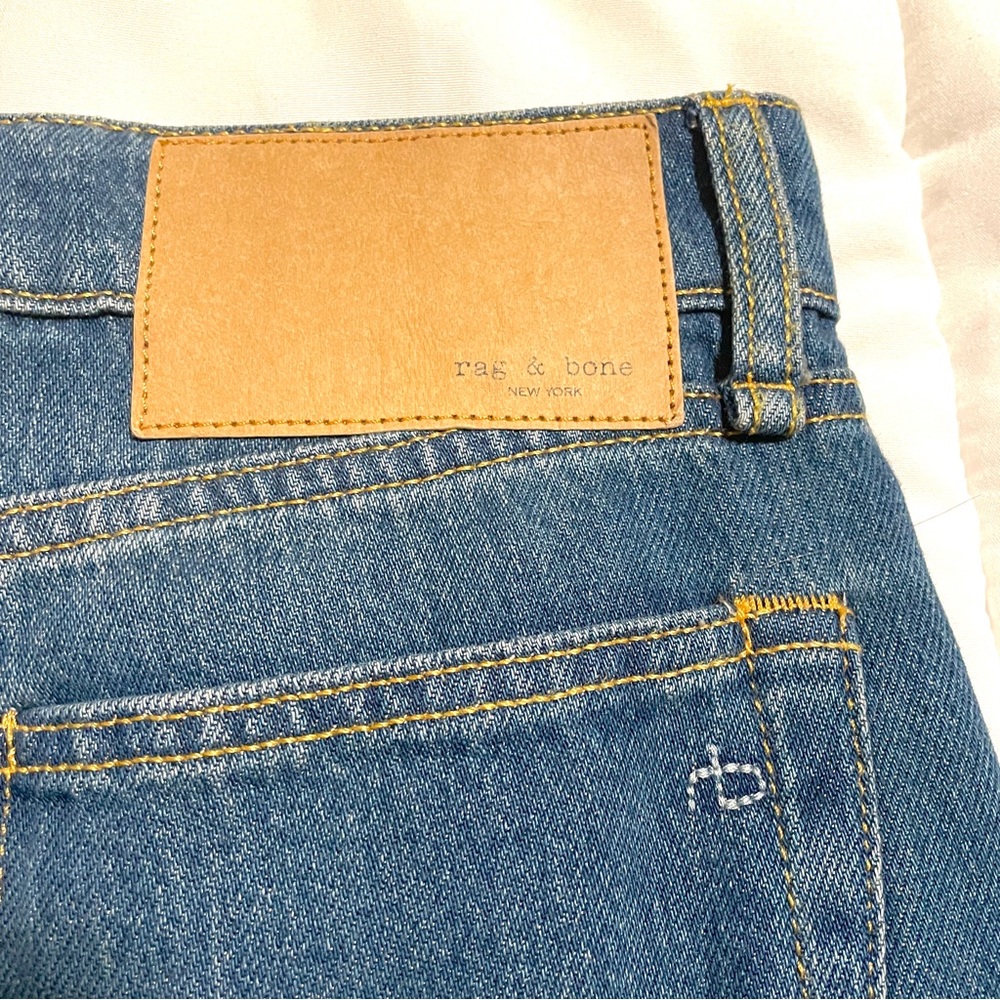 Rag & Bone NWOT Jeans in Jasper (mid-blue) Sz 24 - Picture 8 of 14